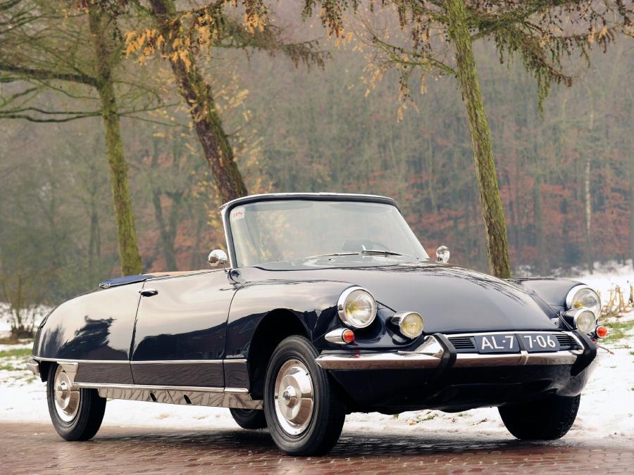 Citroen DS19 Cabriolet 1961 года  (фото 1 из 13)